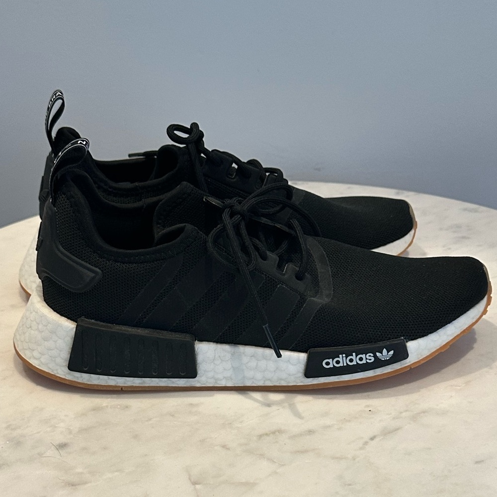 Adidas NMD_R1 Primeblue Black Gum Men’s Size 9 - Picture 2 of 8